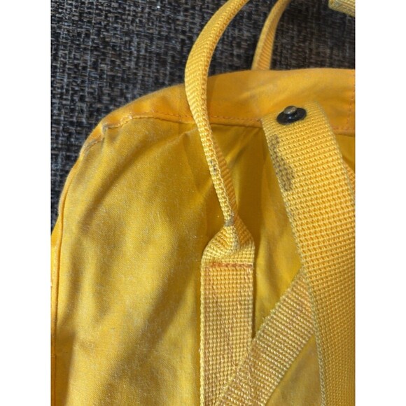 FJALLRAVEN Large Yellow Classic Kanken 23510 141 Backpack - Picture 5 of 5
